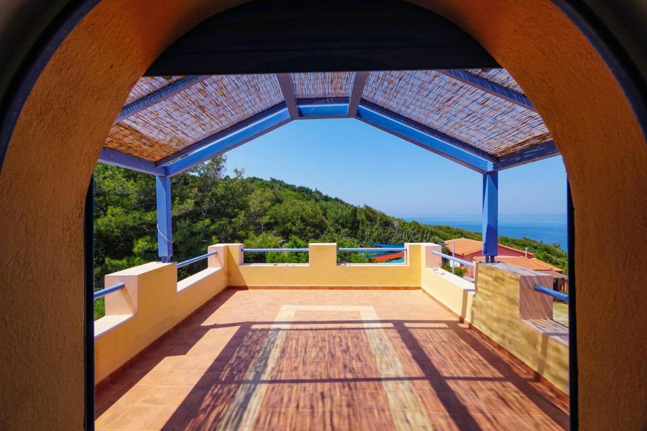 カルロヴァシ Ocea Retreatアパートホテル エクステリア 写真